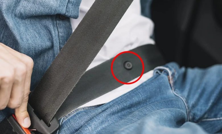 راز دکمه کوچک روی کمربند ایمنی خودرو چیست؟