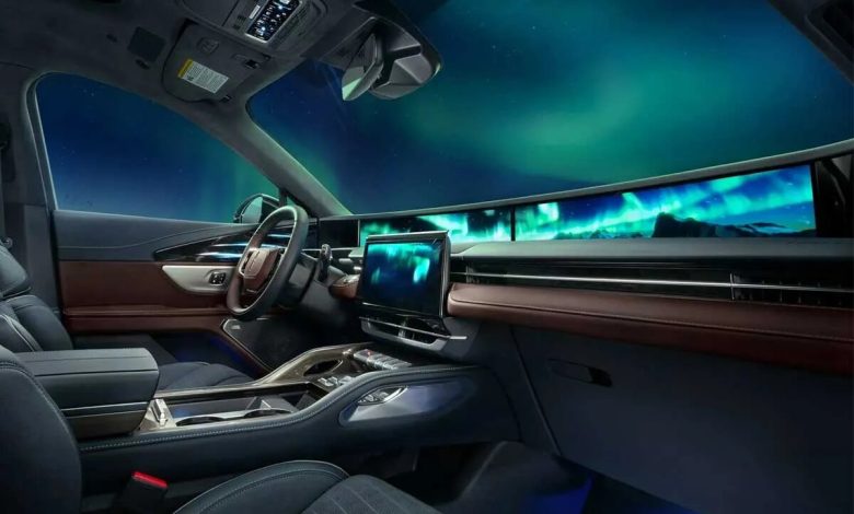 شفق قطبی در کابین خودرو!