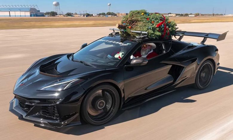 حمل درخت کریسمس با سرعت ۳۱۲ کیلومتر!